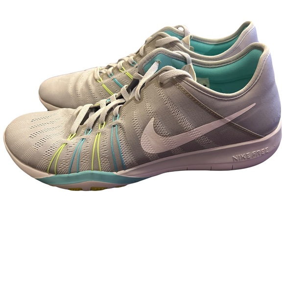 Nike Free TR6 women’s - Picture 1 of 6